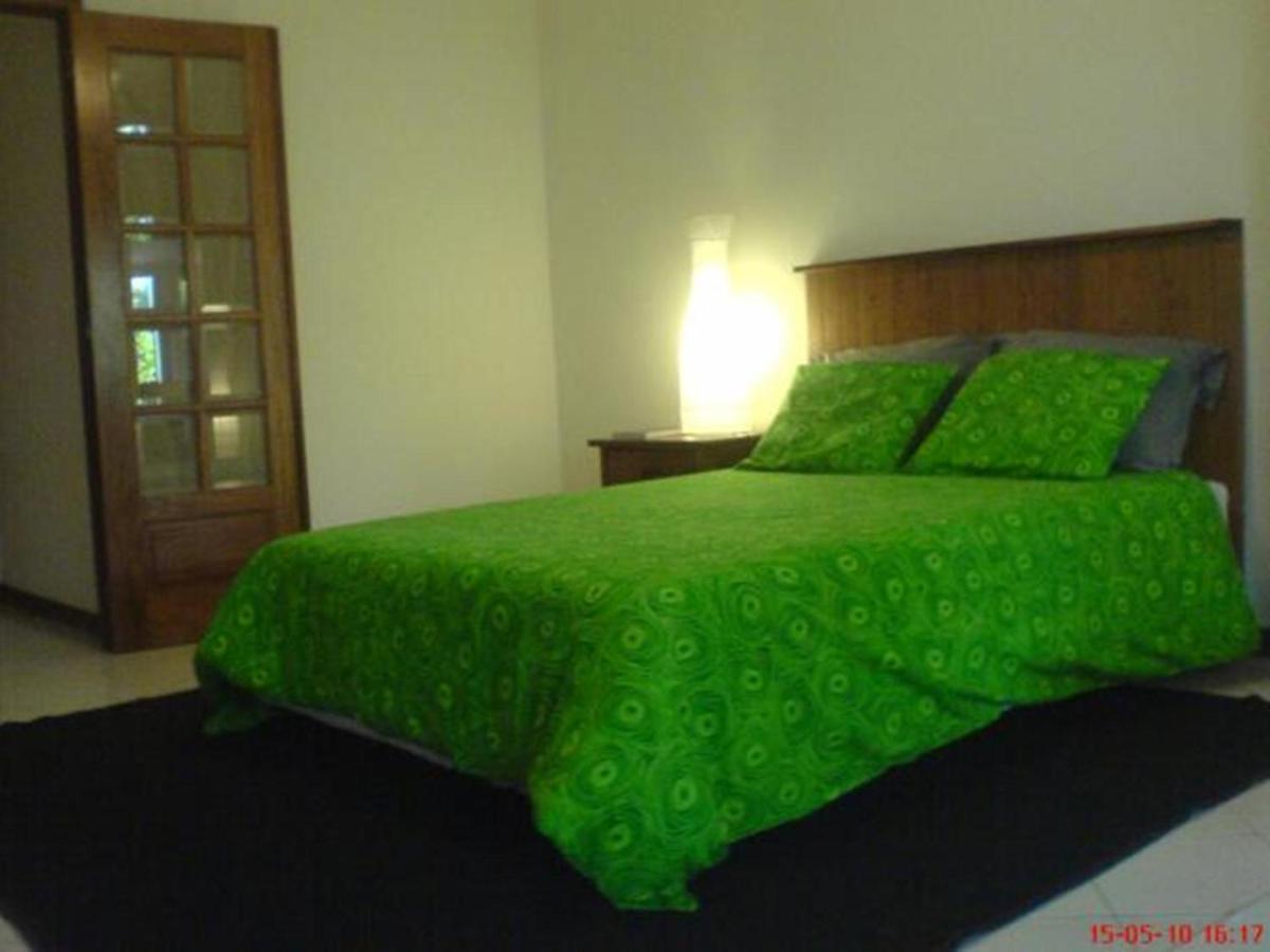 Apartment With Private Garden Porto Rom bilde